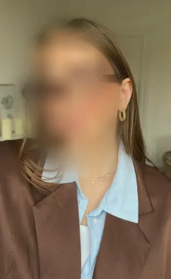 Eija, 32