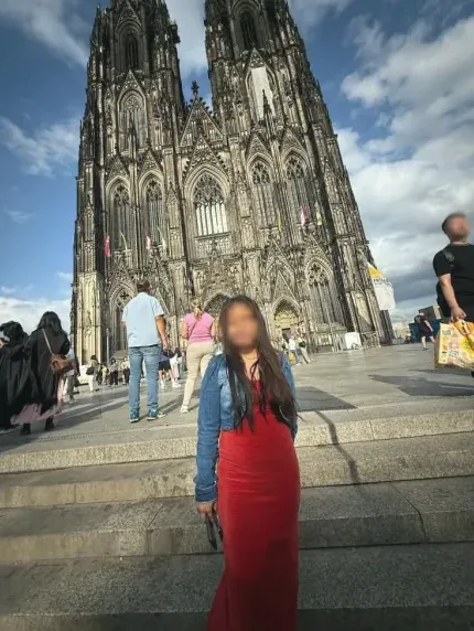 Ida, 22