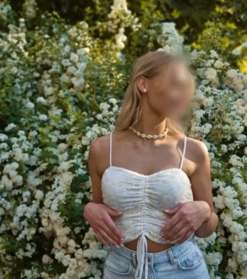Katri, 32