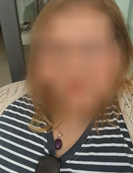 Meri, 23