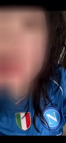 Nella, 23