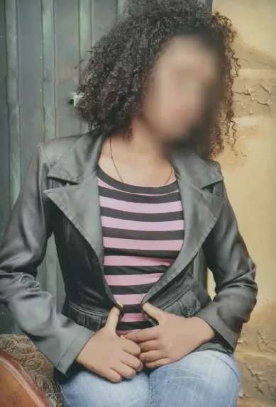 Yasmin, 24